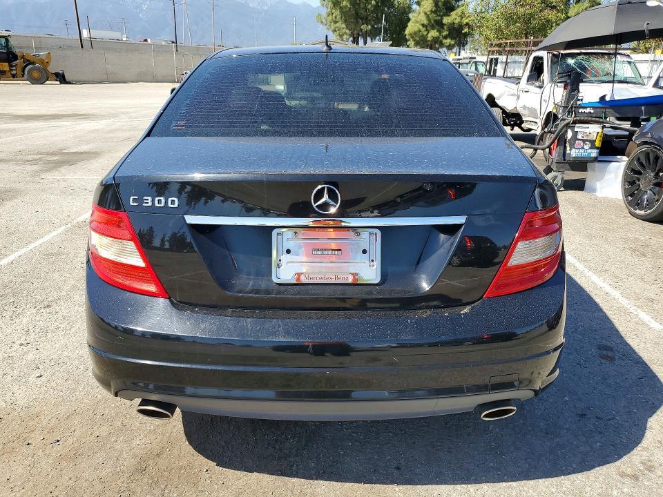 2011 Mercedes-Benz C300