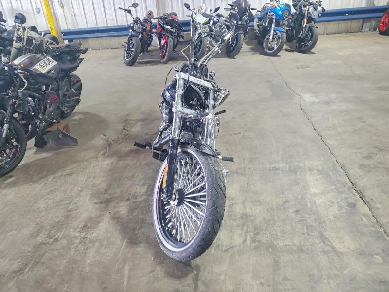 2015 Harley-Davidson Fxsb Breakout