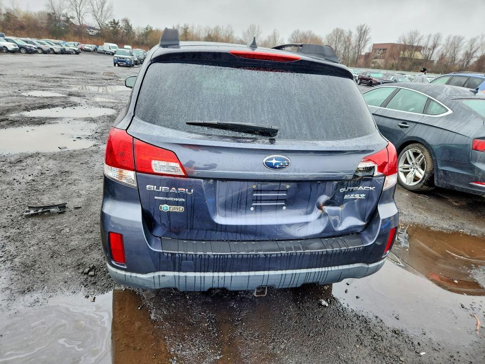 2012 Subaru Outback 2.5i Limited