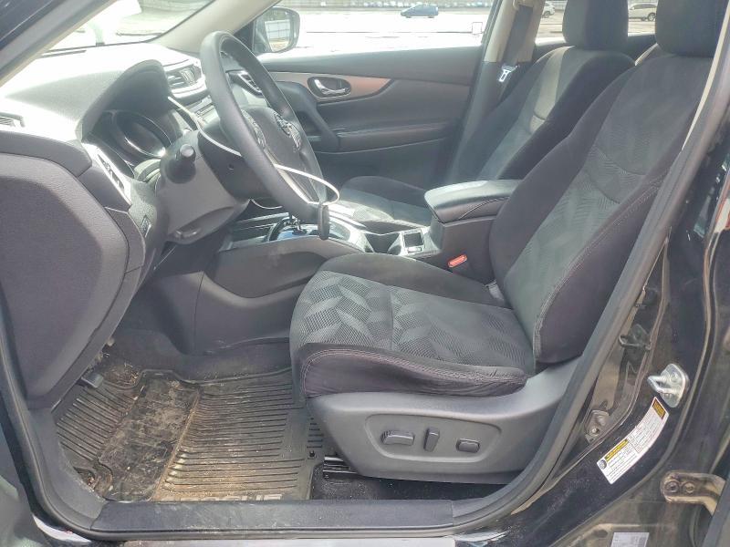 2015 Nissan Rogue sv