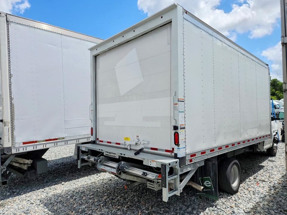 2025 Chevrolet Express BOX Truck