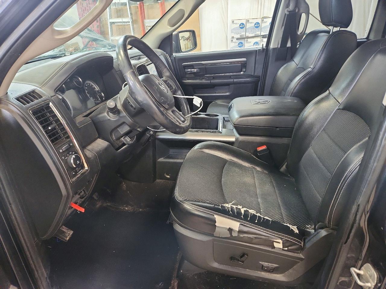 2014 Dodge RAM 1500 Sport