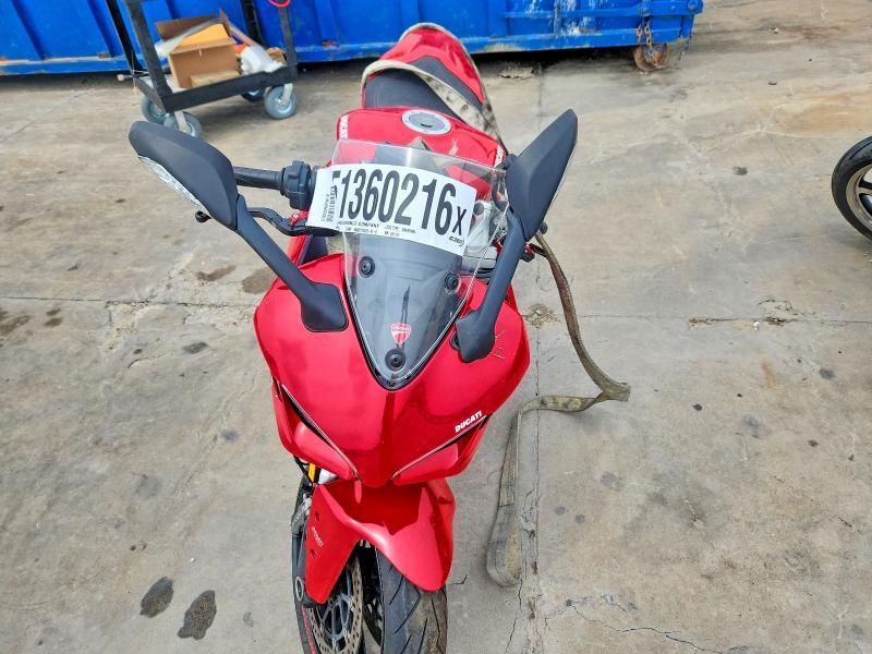 2021 Ducati Supersport