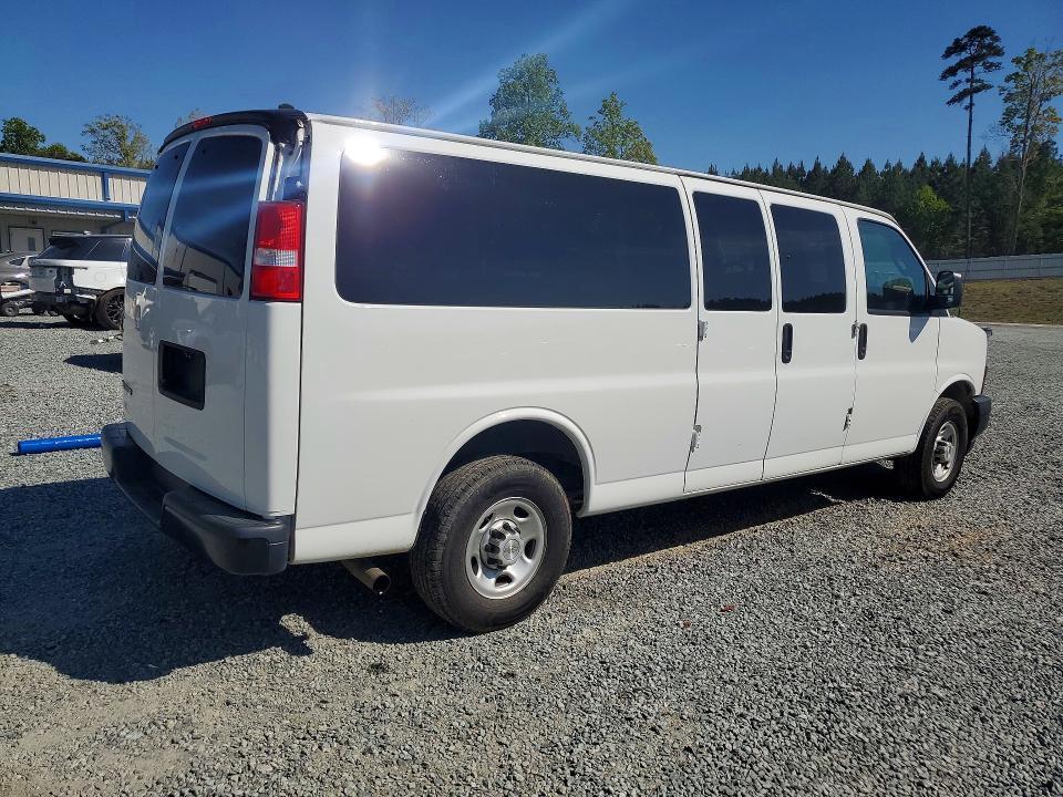 2023 Chevrolet Express G3500 LS