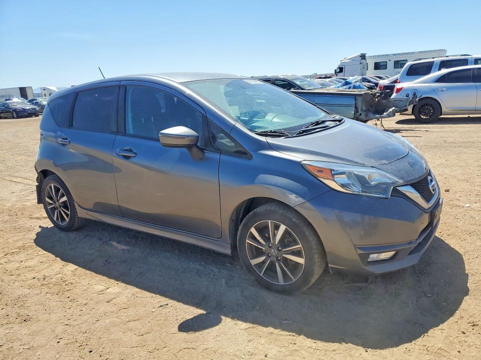 2018 Nissan Versa Note sr