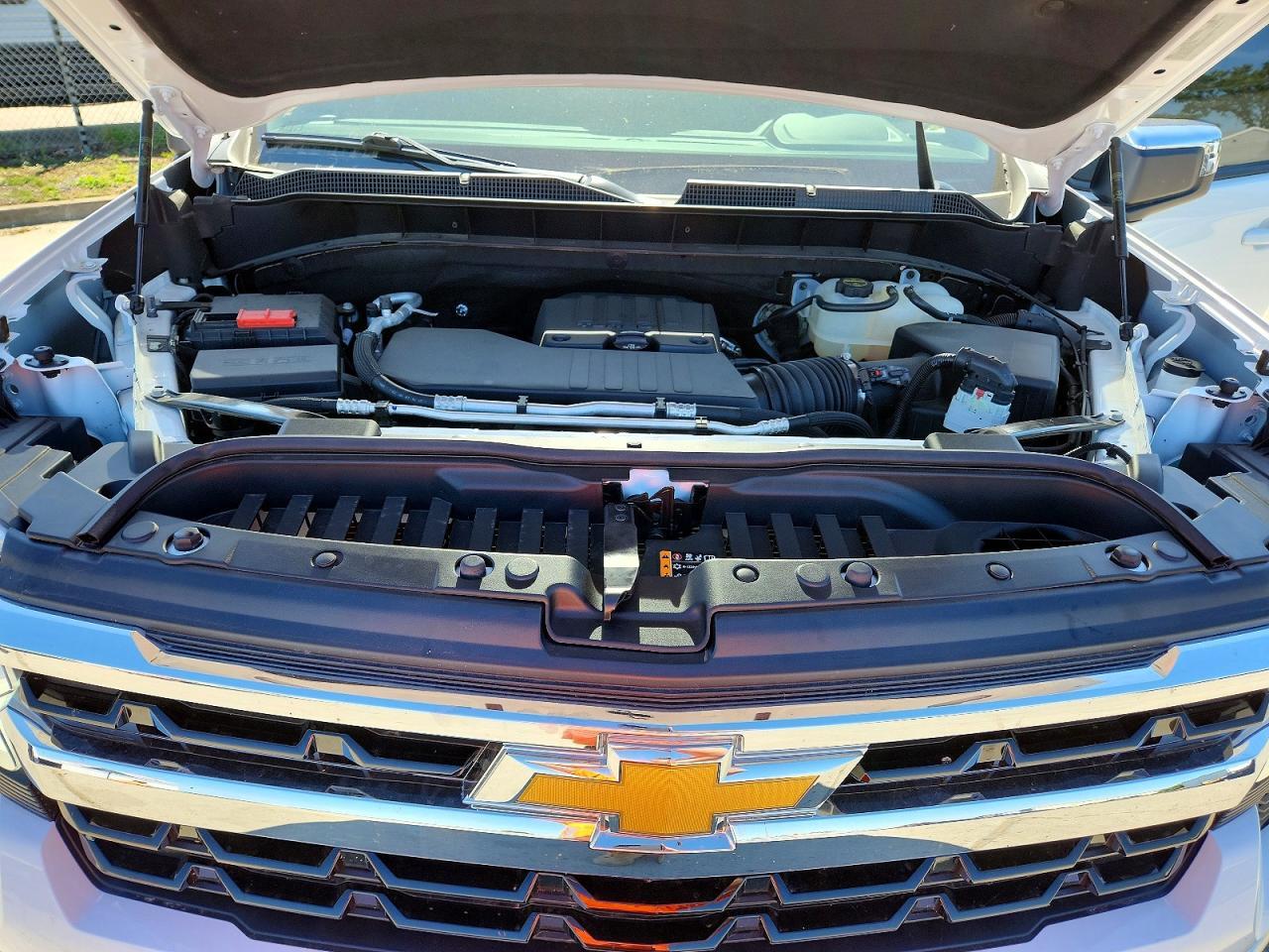 2025 Chevrolet Silverado C1500 LT