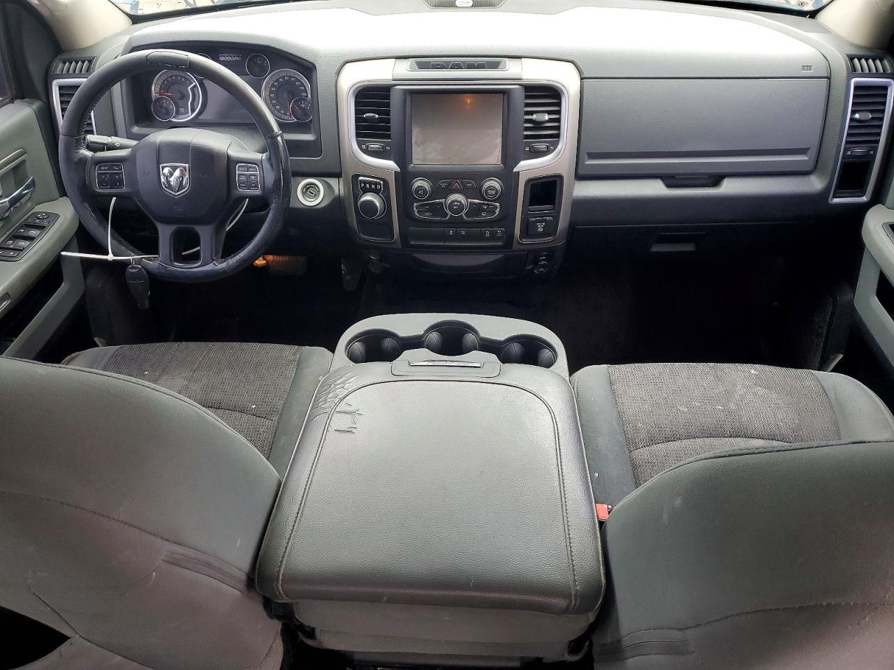 2014 Dodge RAM 1500 SLT