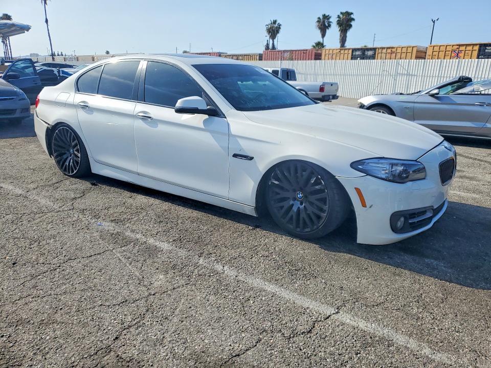 2016 BMW 528 i