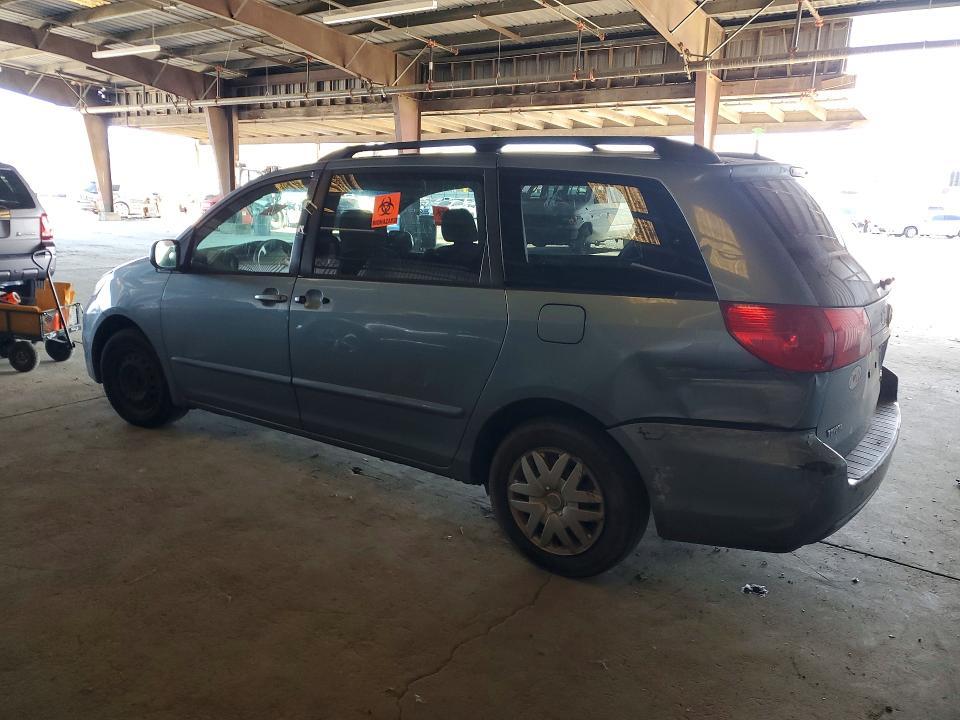 2009 Toyota Sienna le 8-passenger