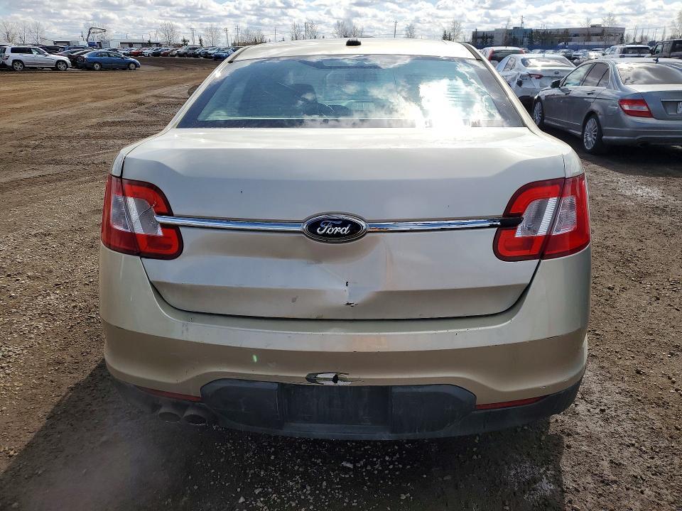 2010 Ford Taurus sel