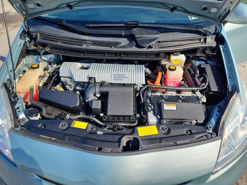 2013 Toyota Prius Three