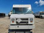 2000 Freightliner MT45G Delivery Truck