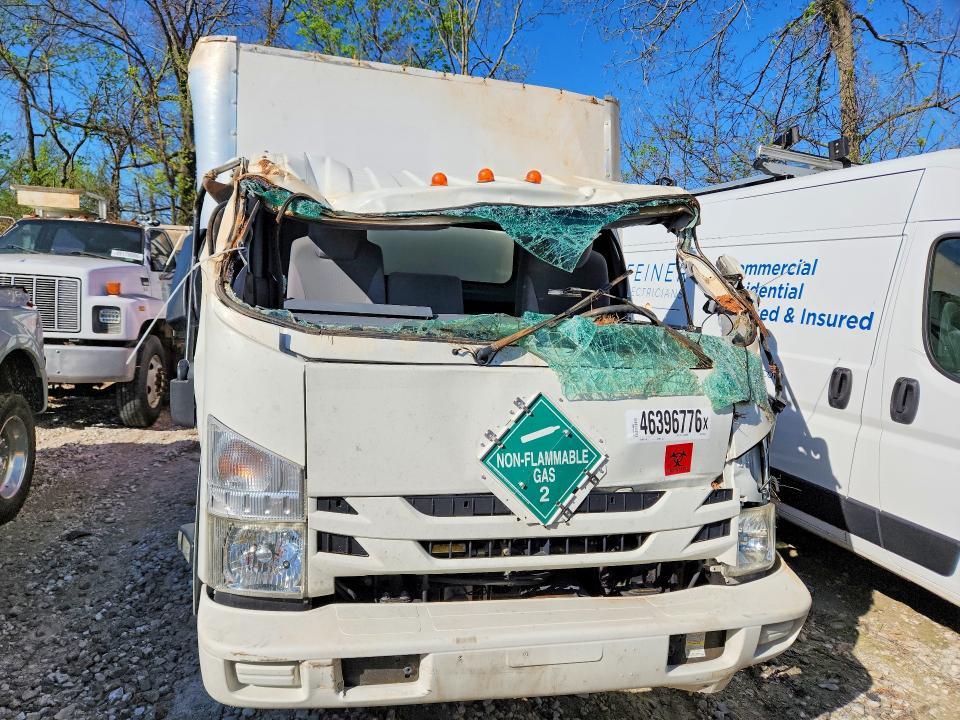 2017 Isuzu NPR HD