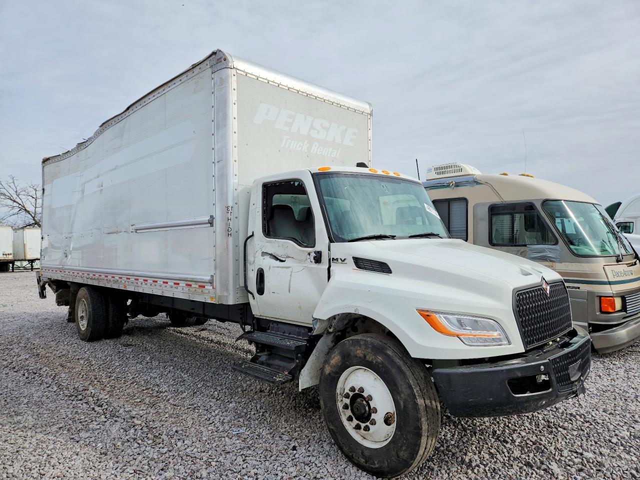 2025 International MV607-BOX Truck