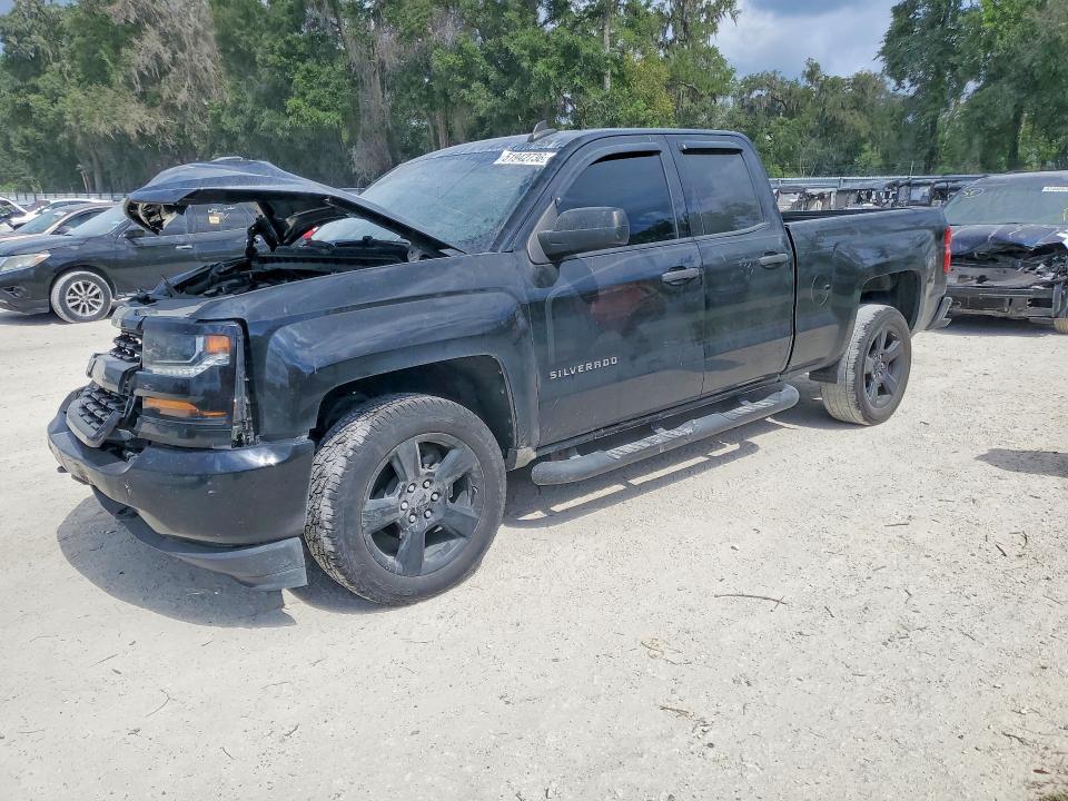 2018 Chevrolet Silverado C1500 Custom