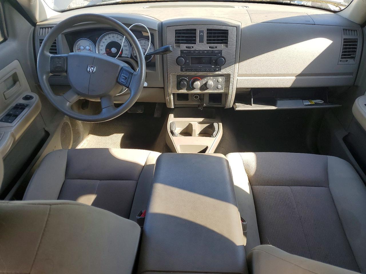 2006 Dodge Dakota Quad SLT