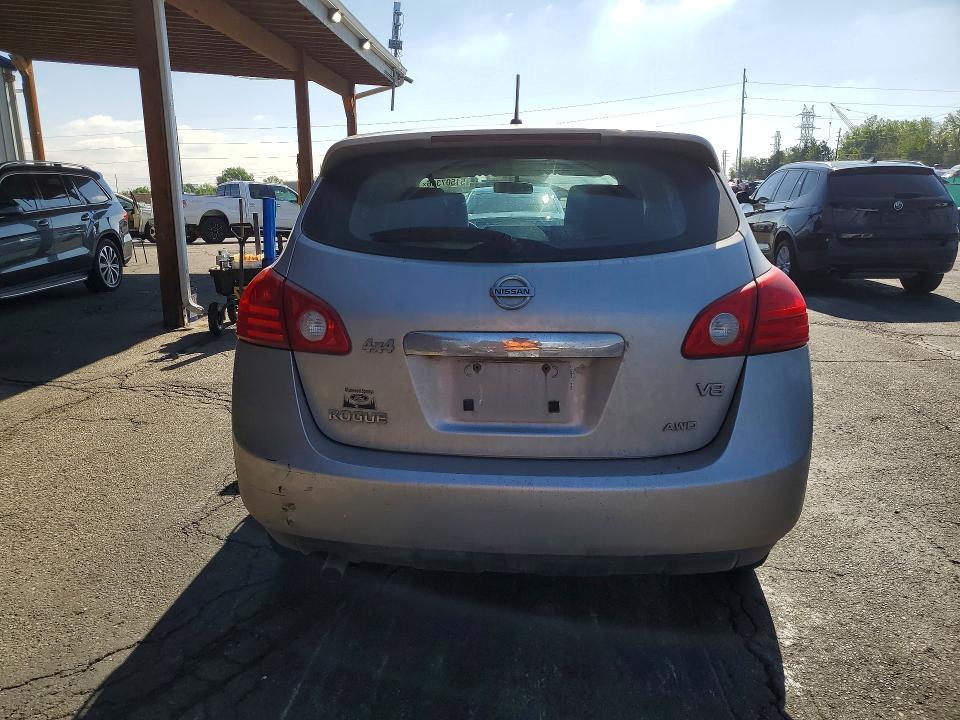 2012 Nissan Rogue s