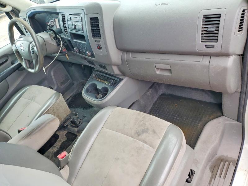 2015 Niss AN NV 1500 Delivery Van