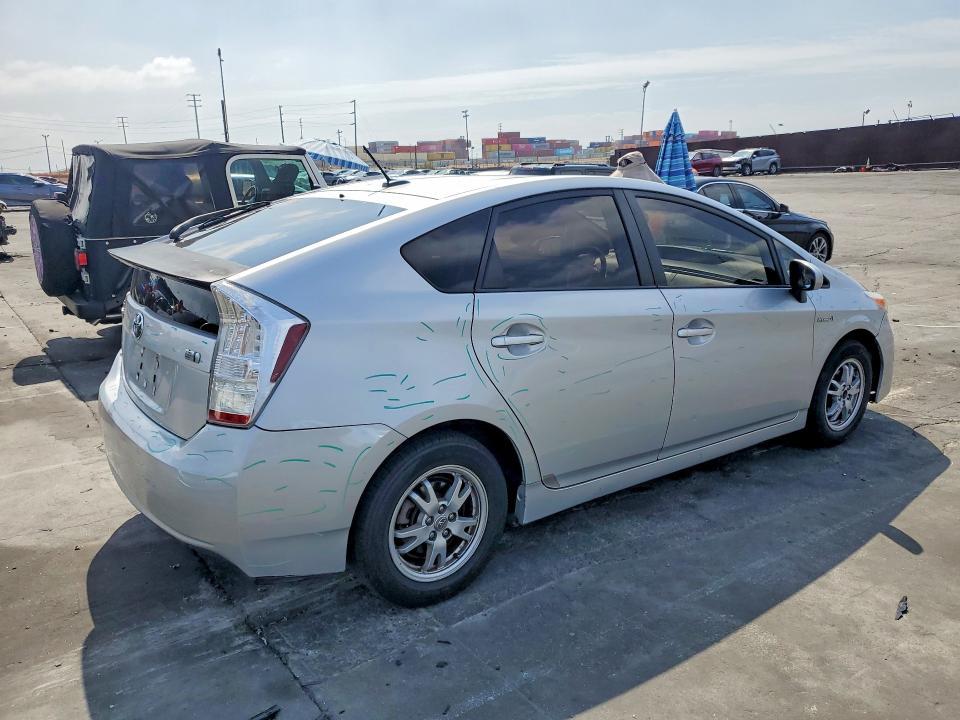 2011 Toyota Prius two