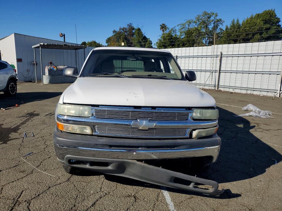 2004 Chevrolet Tahoe C1500