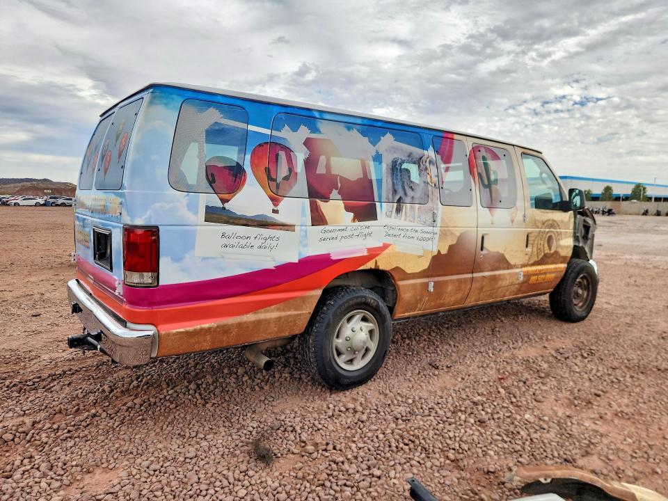 2014 Ford Econoline E350 Super Duty Wagon