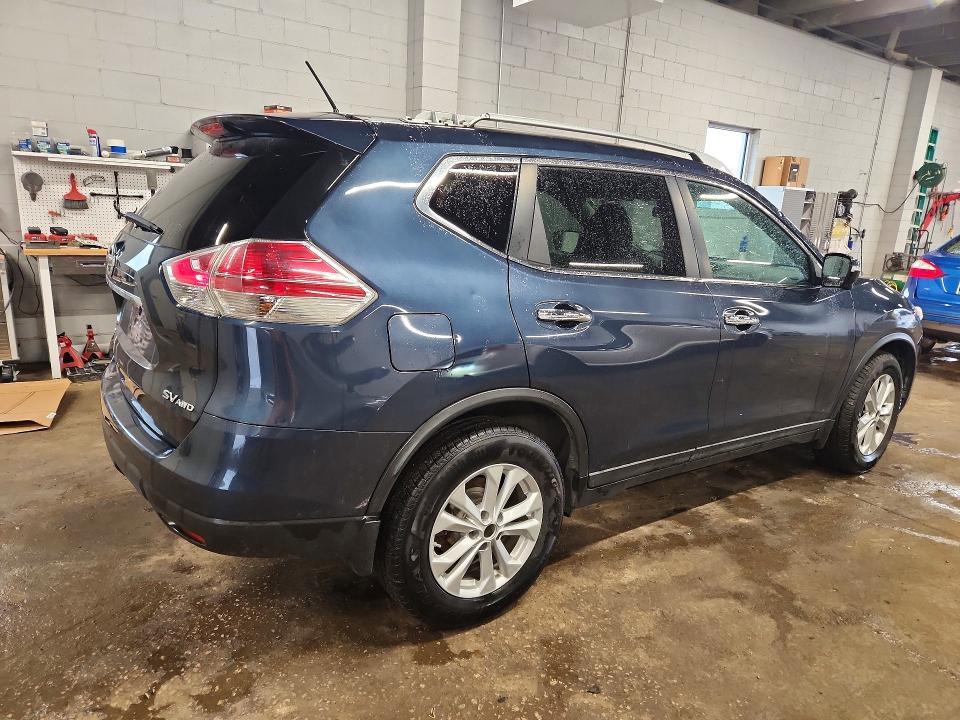 2015 Nissan Rogue sv