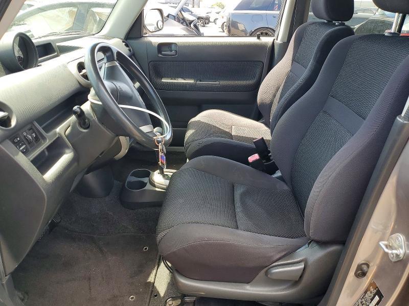 2005 Scion XB