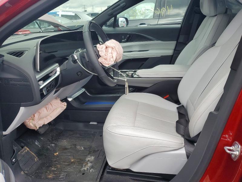 2024 Cadillac Lyriq Luxury