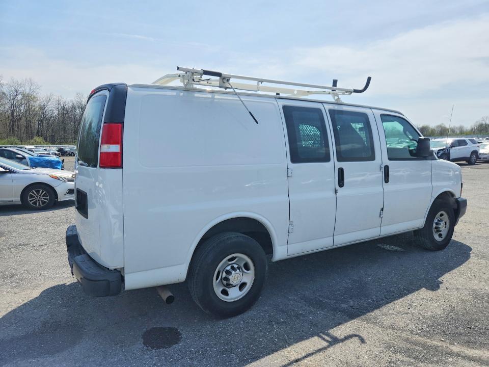 2020 Chevrolet Express G2500