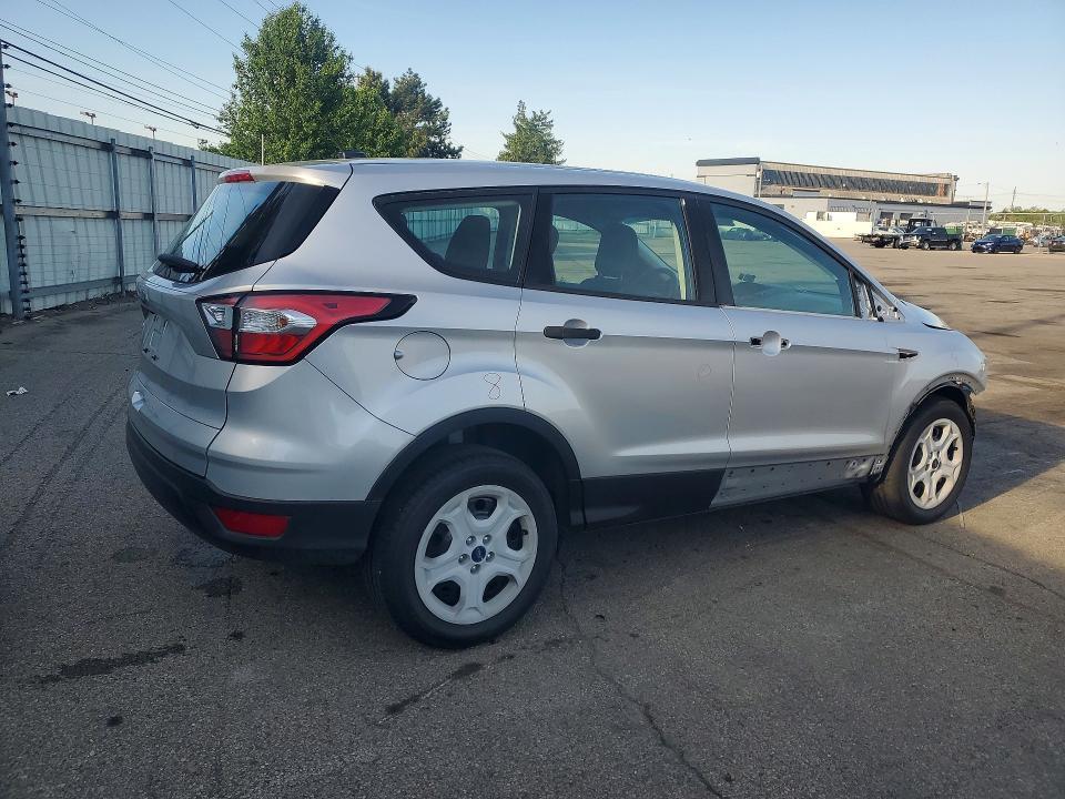 2018 Ford Escape s