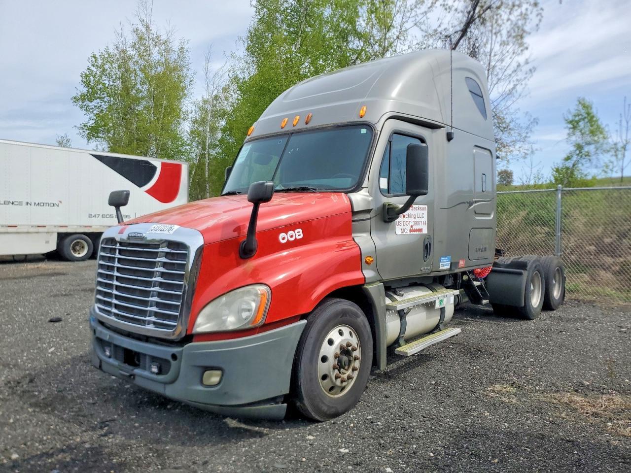 2009 Freigliner 2009 Freightliner Cascadia Semi Truck