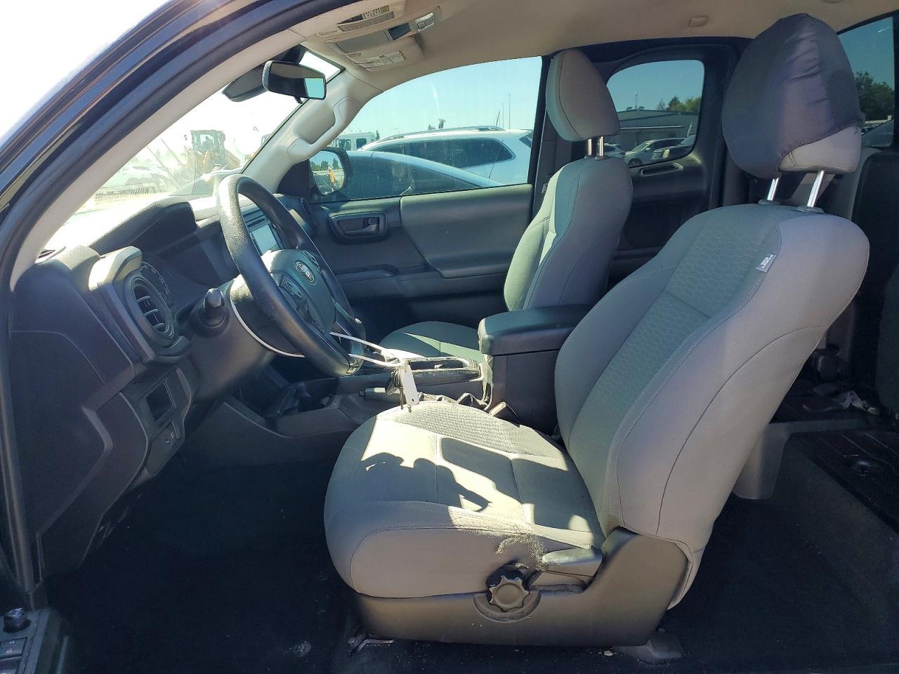 2019 Toyota Tacoma SR