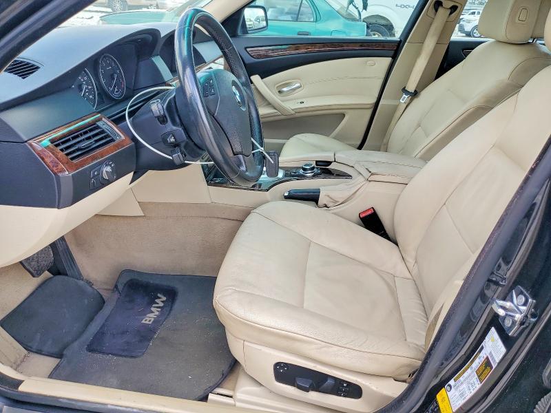 2009 BMW 528 i