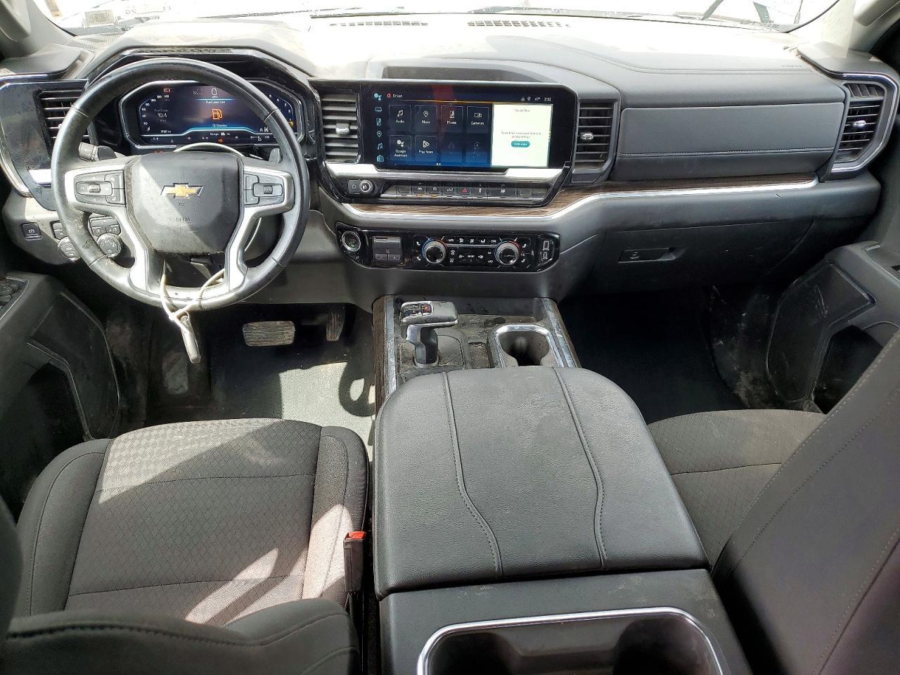 2025 Chevrolet Silverado K1500 LT