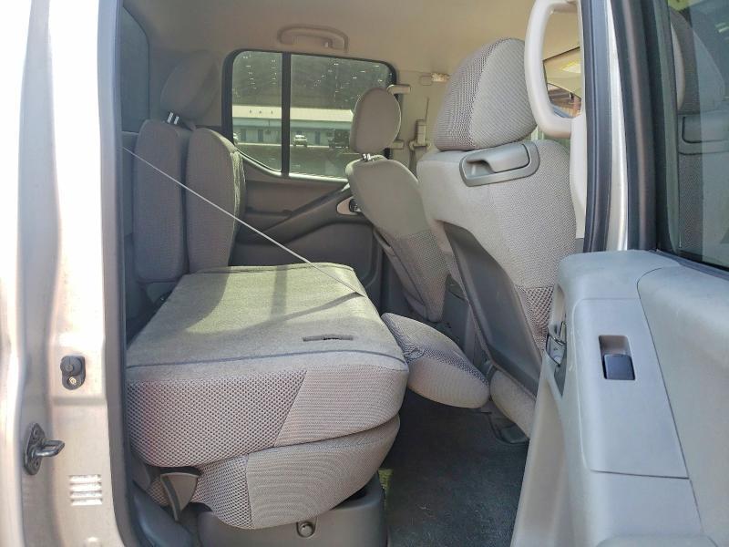 2009 Nissan Frontier SE V6