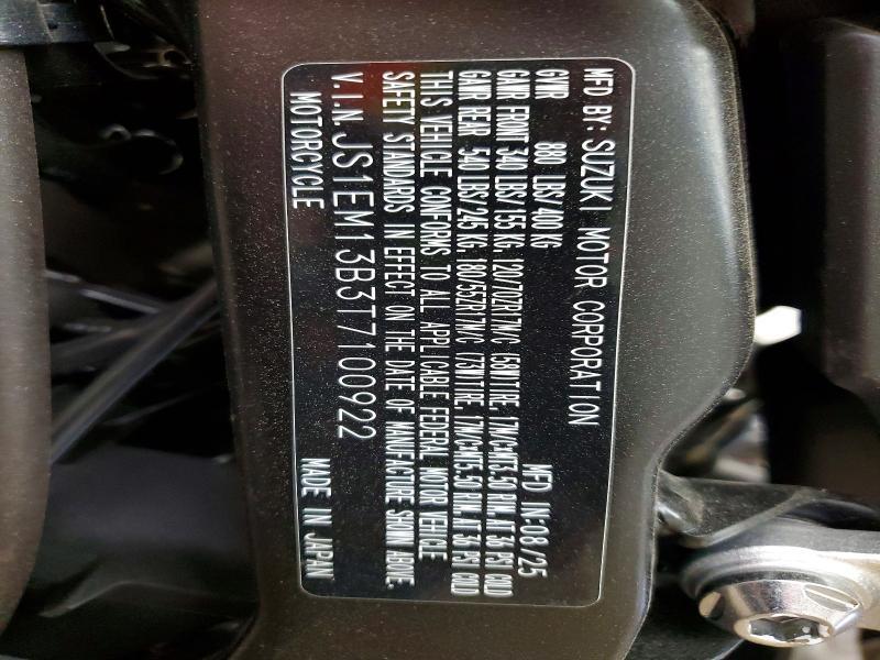 2026 Suzuki GSX800 F