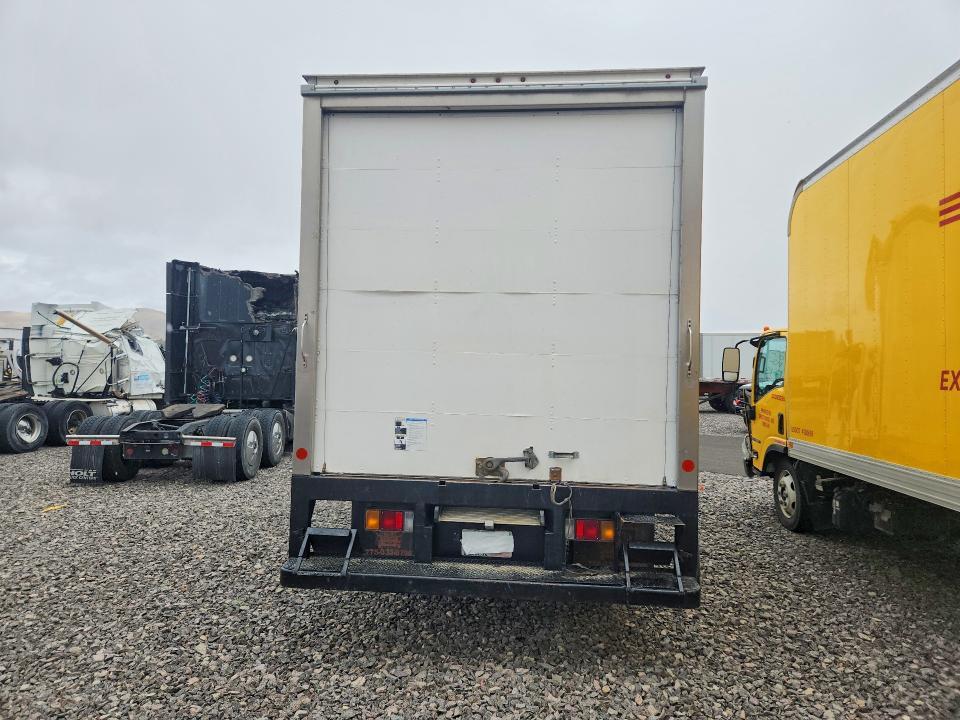 2017 Isuzu NPR HD BOX Truck