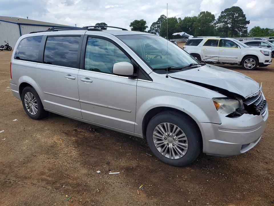 2008 Chrysler Town & Country Touring