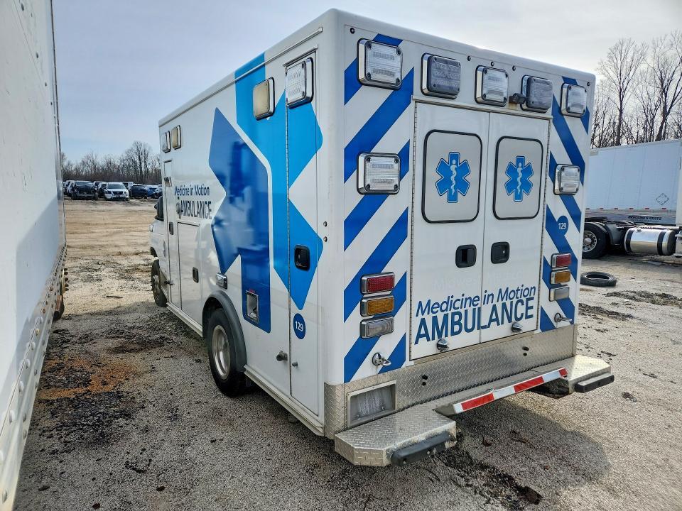 2015 Ford E350 Ambulance