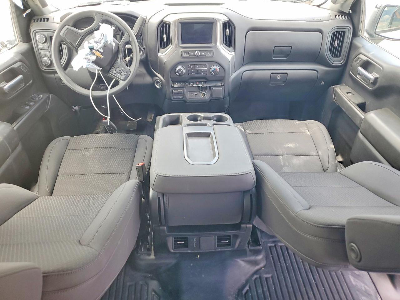 2025 Chevrolet Silverado K1500