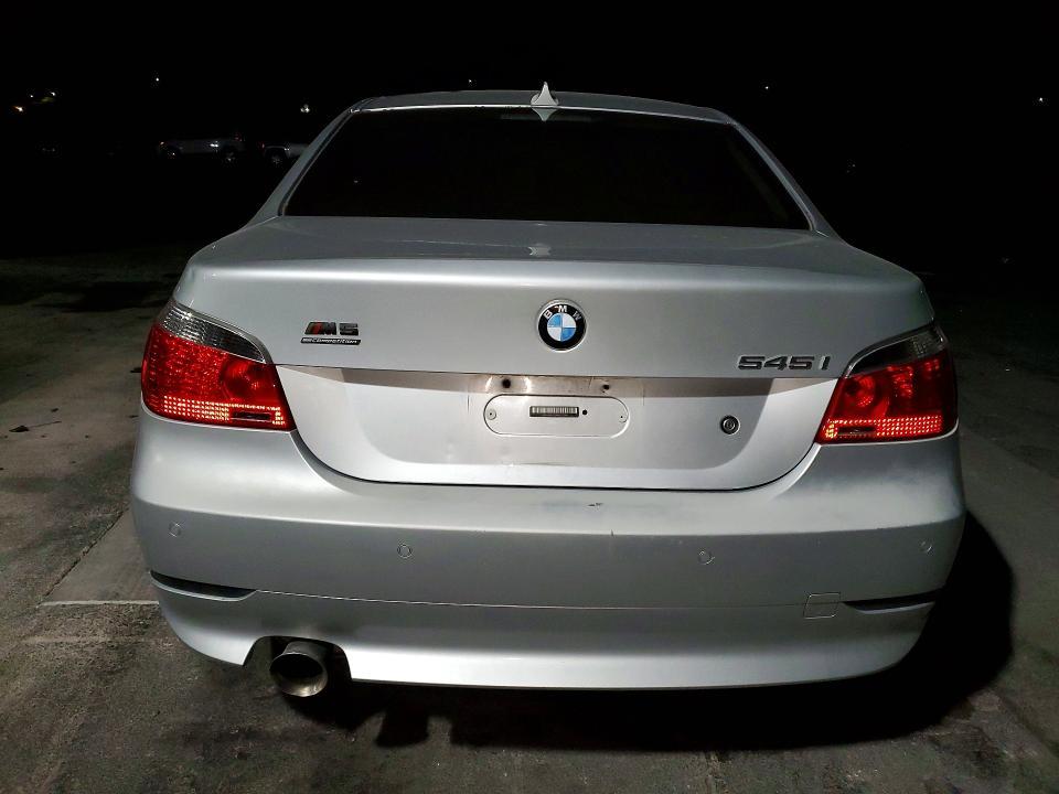 2004 BMW 545 i