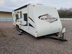 Foresriver 2011 Forest River Surveyo Vehiculos salvage en venta: 2011 Foresriver 2011 Forest River Surveyor Camper