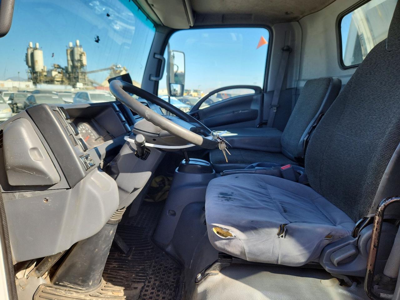2017 Isuzu NRR Refuse Truck