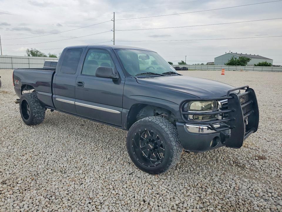 2004 GMC New Sierra K1500