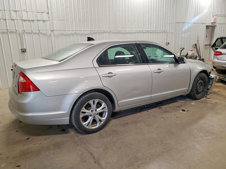 2012 Ford Fusion se