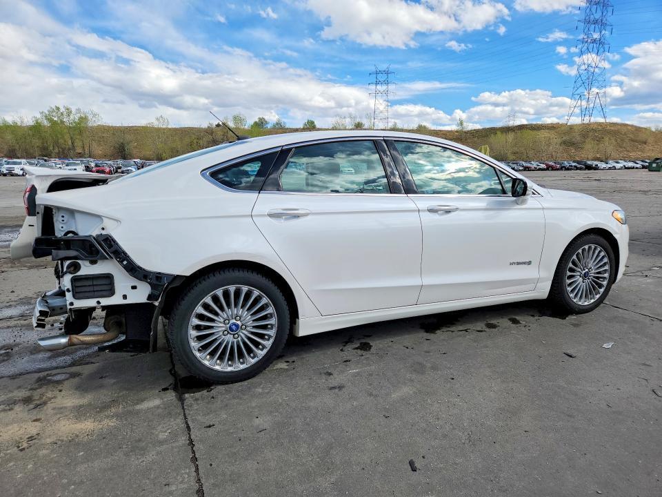 2014 Ford Fusion Titanium hev