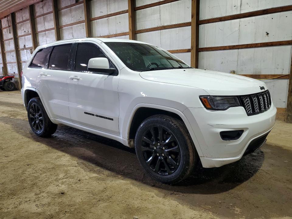 2020 Jeep Grand Cherokee Laredo