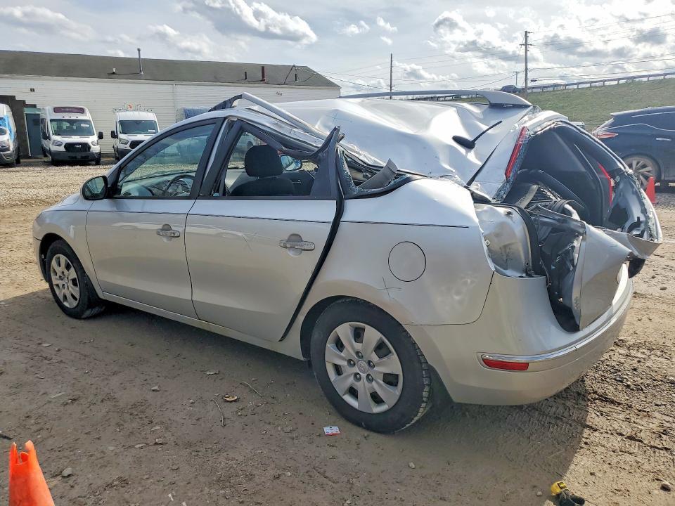 2011 Hyundai Elantra Touring gls