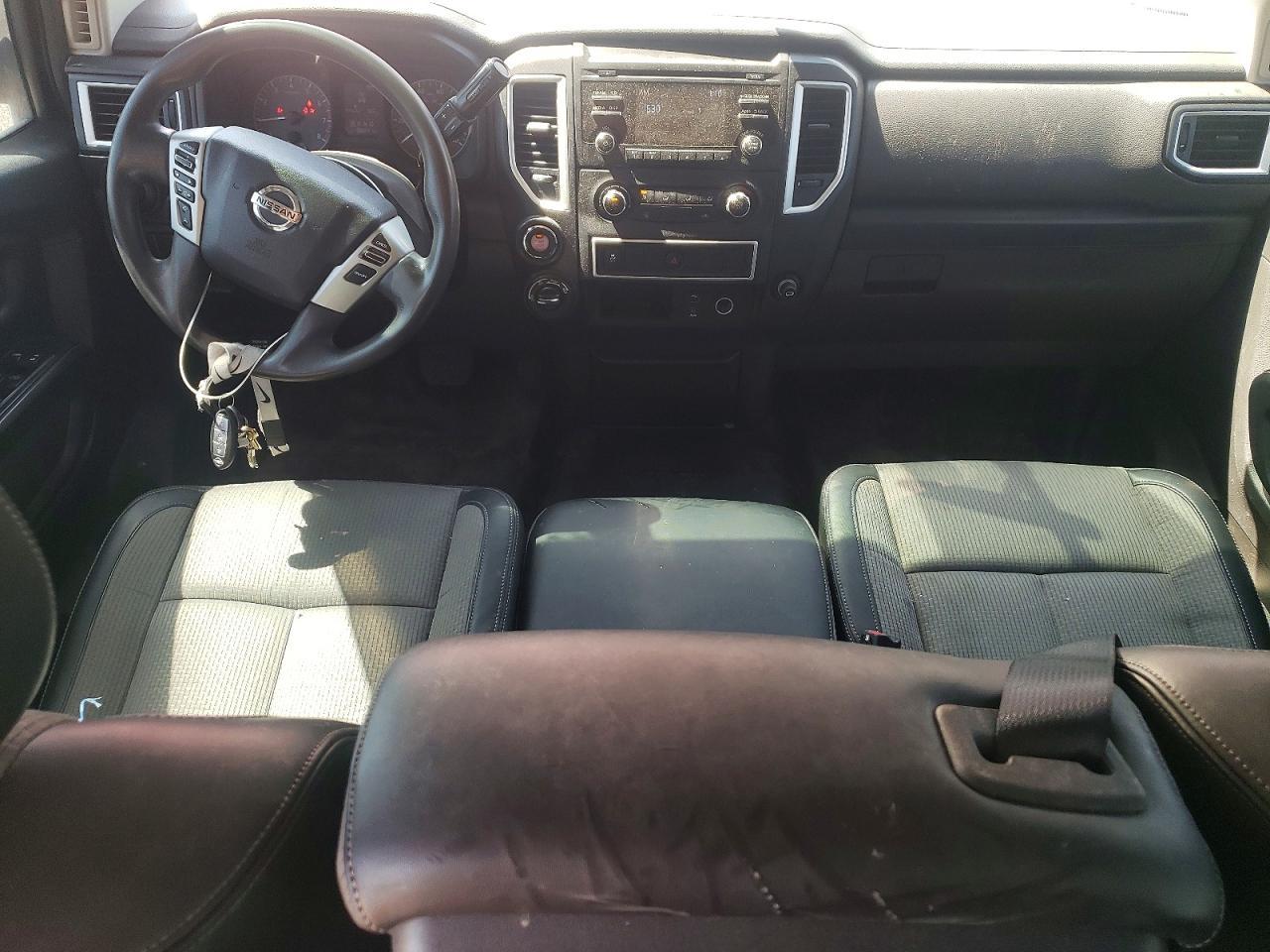 2016 Nissan Titan XD S