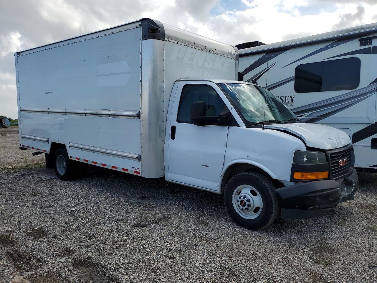 2021 GMC Savana BOX Truck